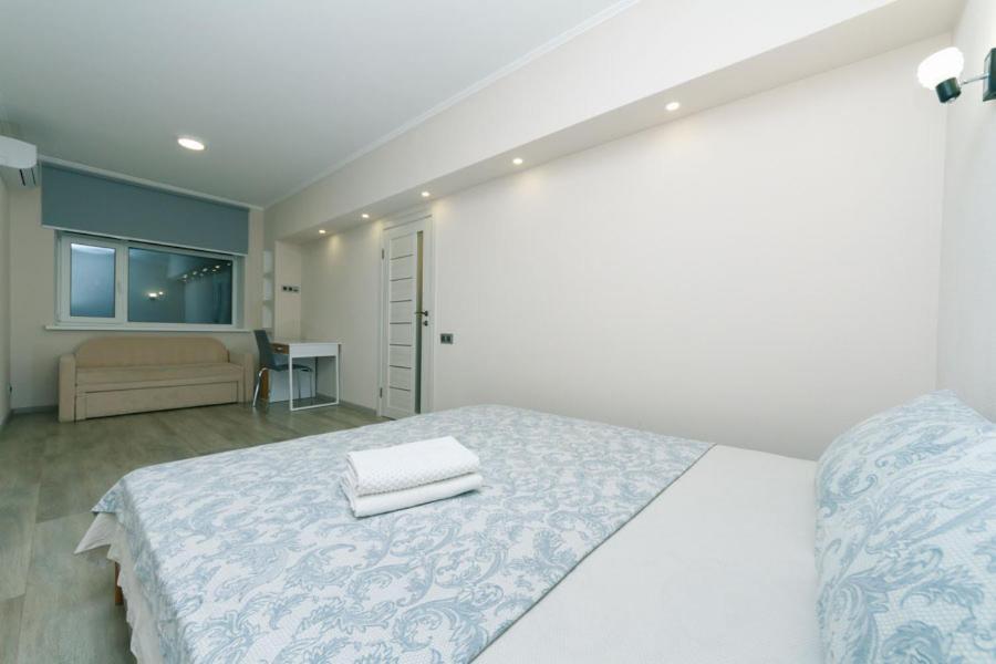 Apartments SmartHause Kiev Extérieur photo