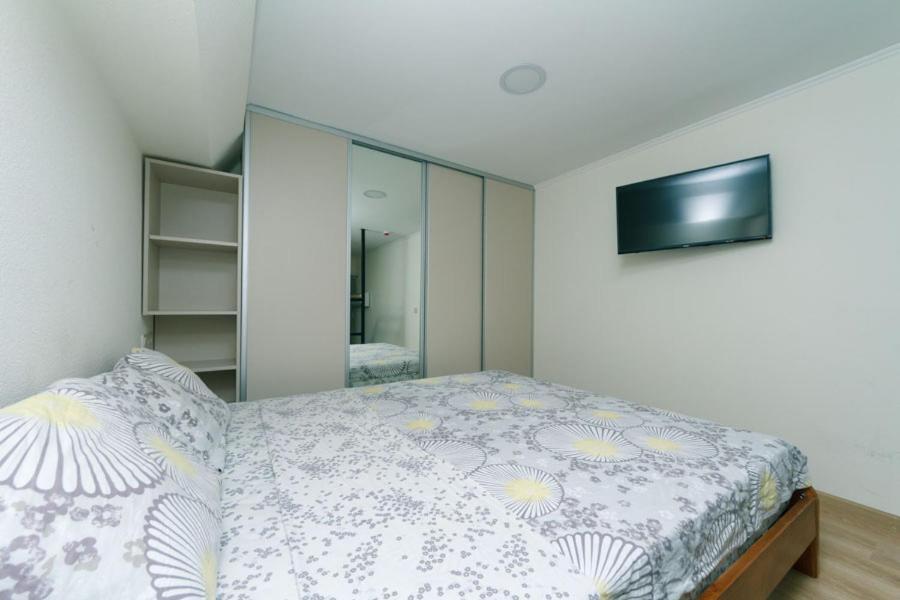 Apartments SmartHause Kiev Extérieur photo